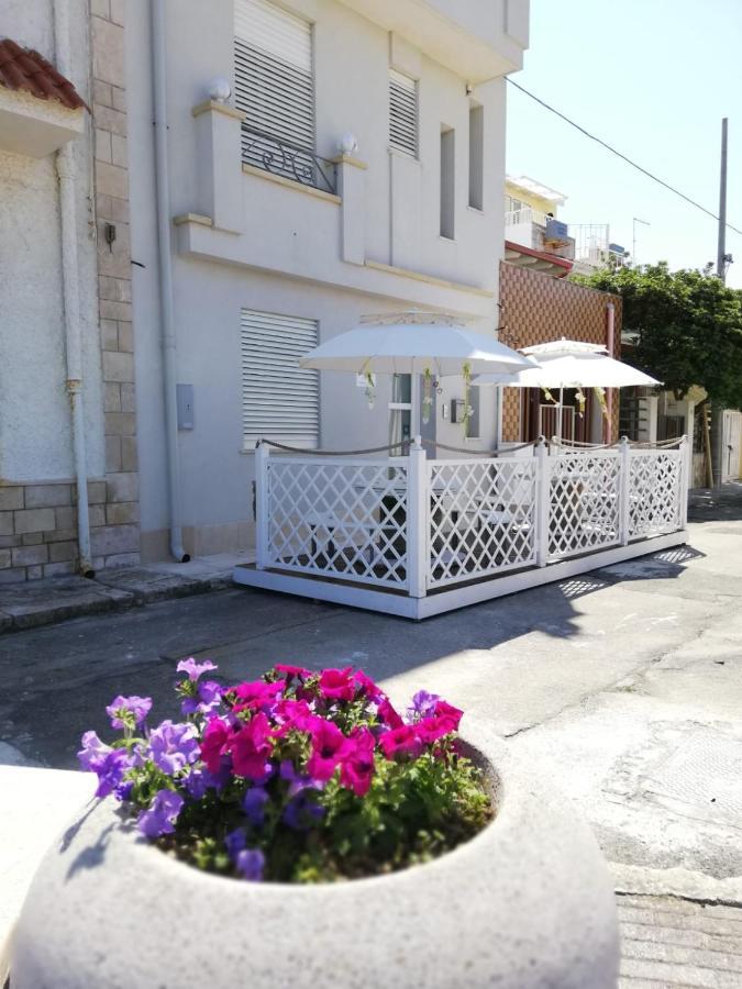 Dimore Di Mare San Pietro Vernotico Εξωτερικό φωτογραφία